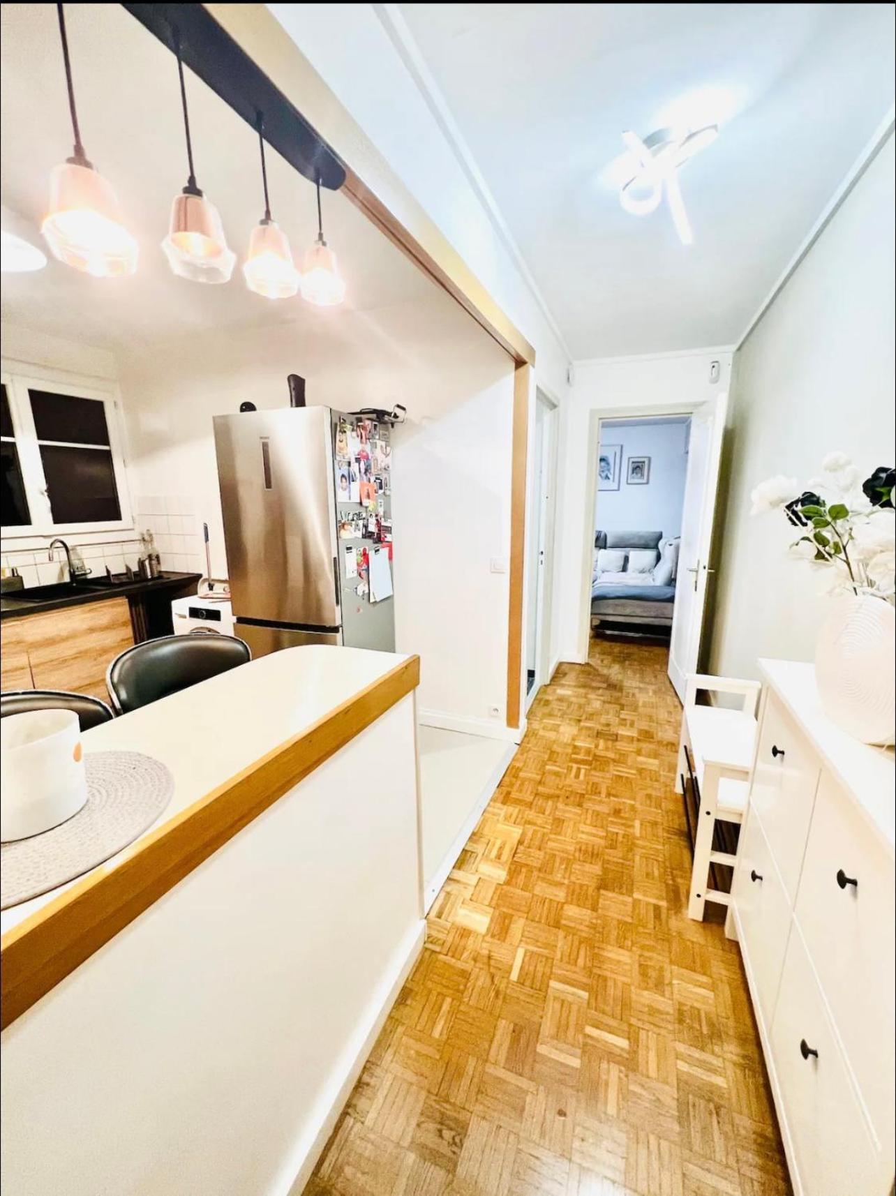 Modern 2 Bedroom Apartment Near Paris Metro, Giant Flat Screen Tv 85 Inches, Balcony, Free Parking Ivry-sur-Seine Zewnętrze zdjęcie